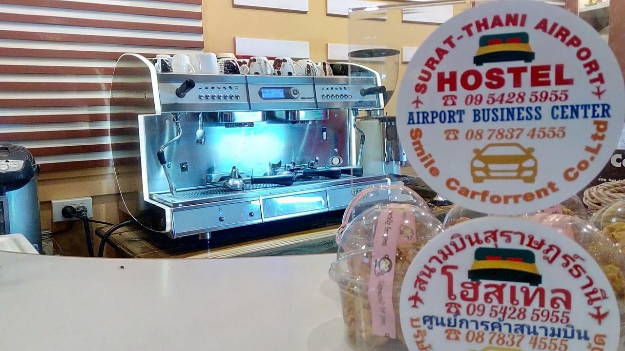 Suratthani Airport Hostel Surat Thani Esterno foto